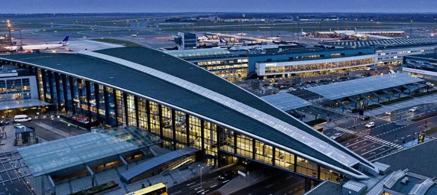 <span>🛫 اليوم السادس</span> المغادرة من إسطنبول