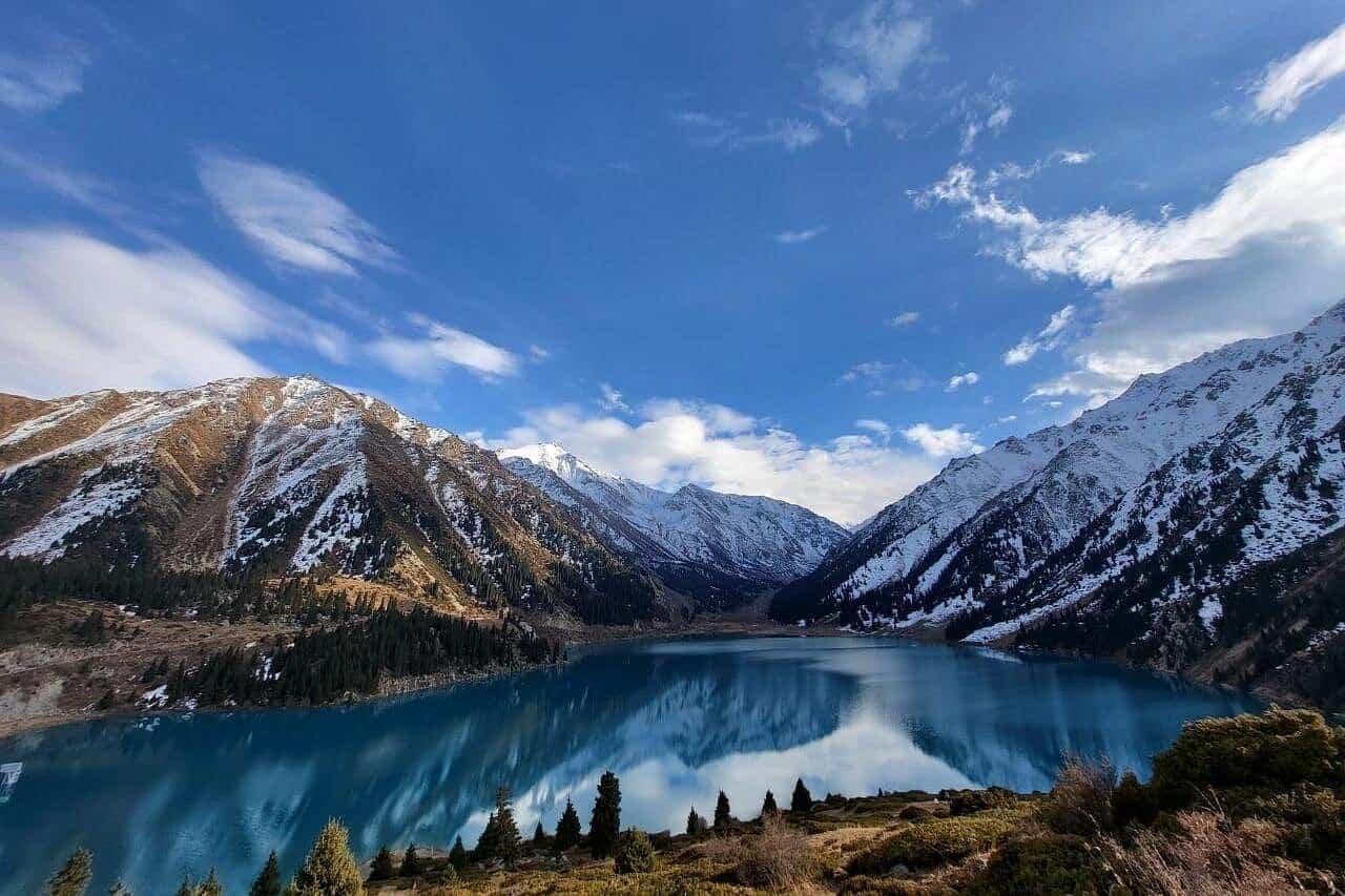 <span>🌿 Day 2 </span>Big Almaty Lake & City Discovery
