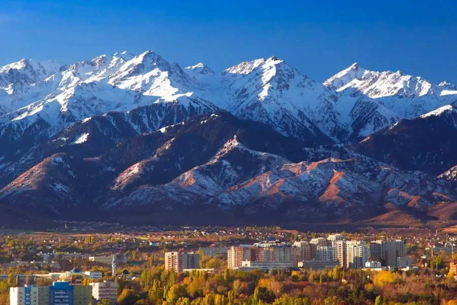 🌿 Summer Tourist Program to Almaty – 6 Days, 5 Nights 🇰🇿✨